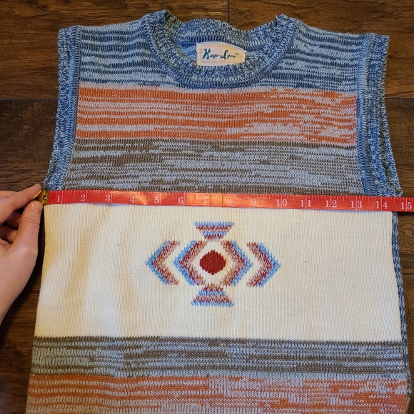 Vintage Pullover Vest - Picture 4 of 5